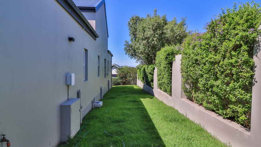 4 Bedroom Property for Sale in Onrus Western Cape